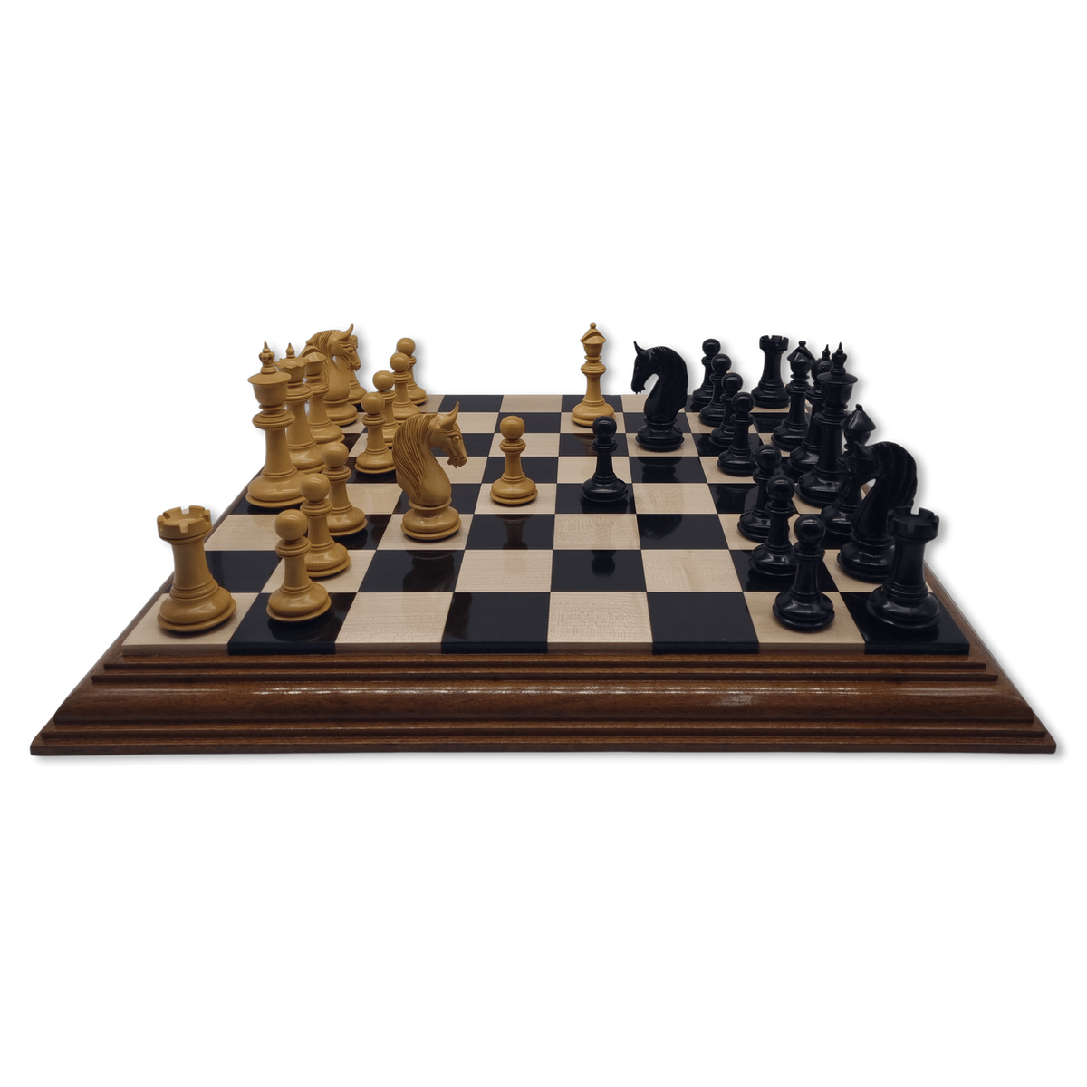 Vienna Victory Chess Set - side view