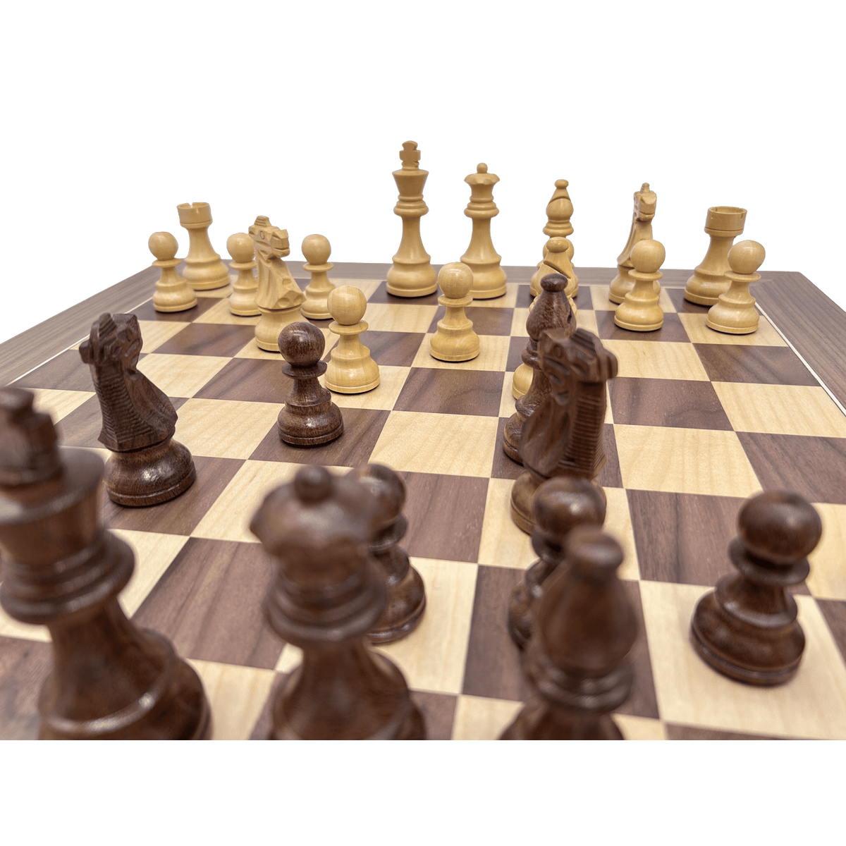 Dal Rossi Walnut Chessboard - imperfections - detail