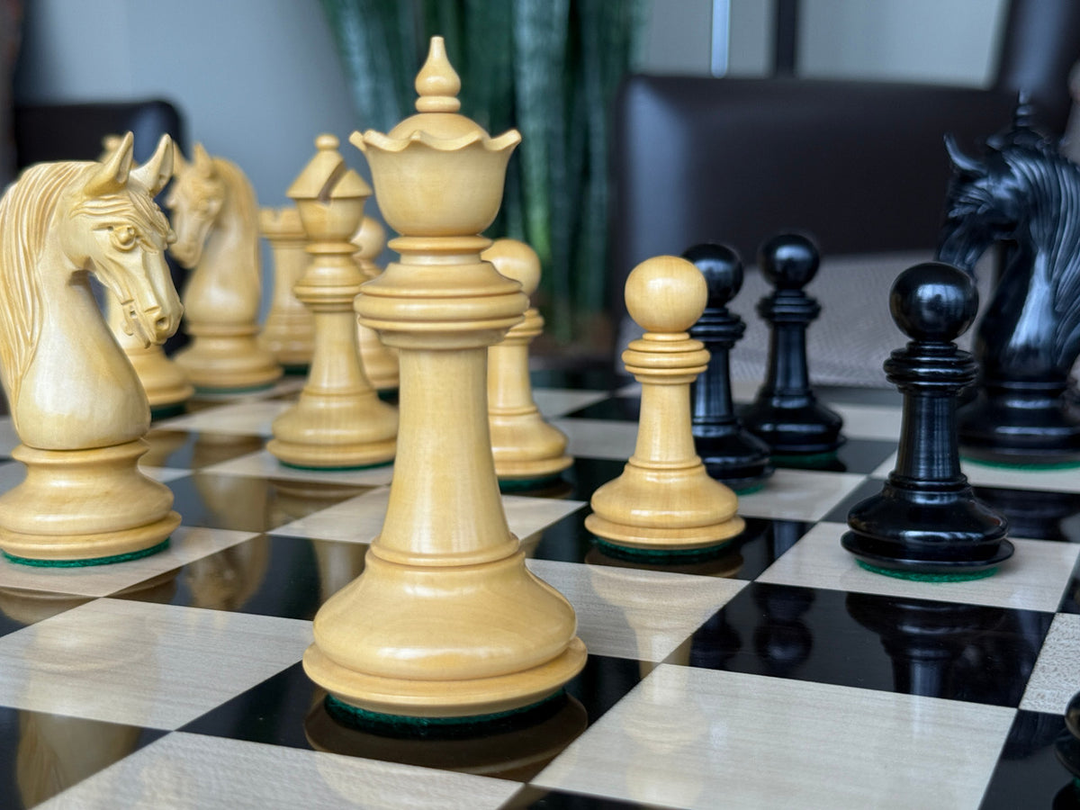 Vienna Victory Chess Set - Queen