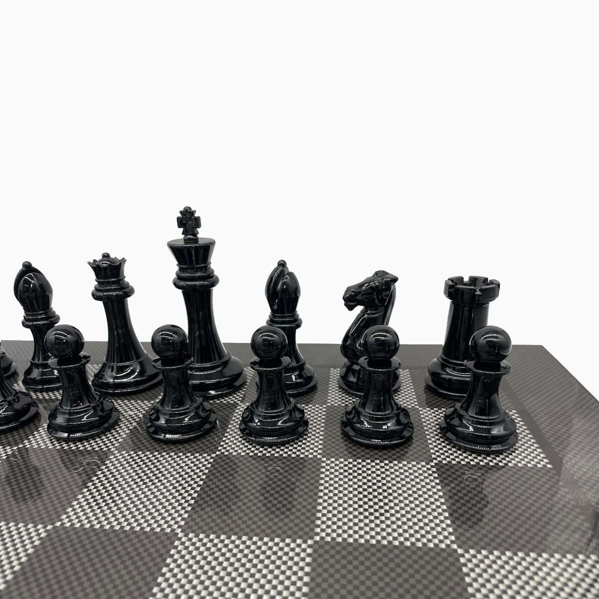 Dal Rossi Carbon Fibre Finish Chess Board & 105mm Silver/Black Pieces black