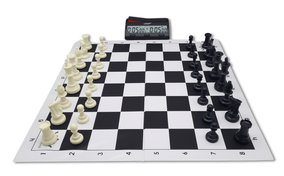 Ultimate Chess Starter Pack: Chessboard sideview