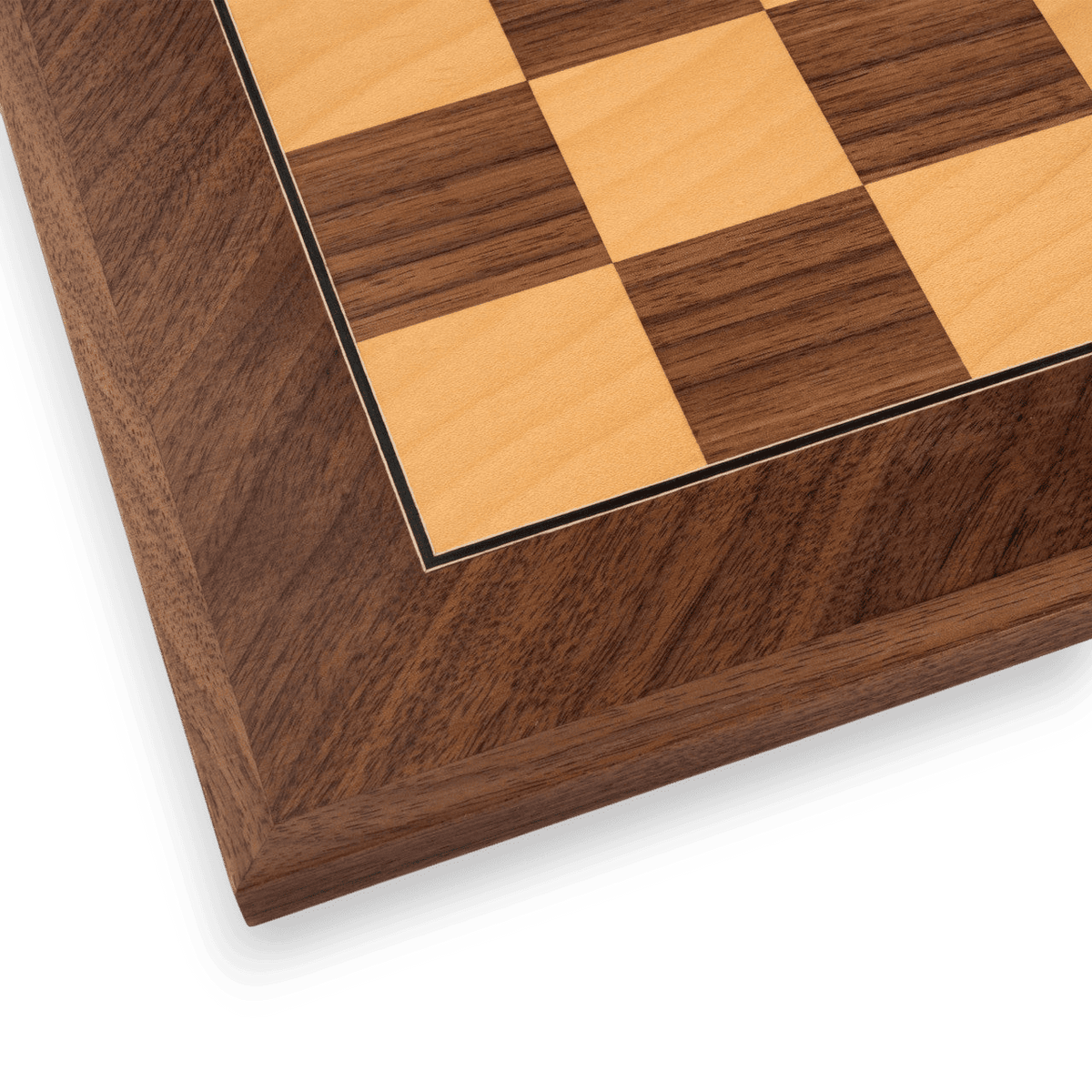 Walnut Chessboard Deluxe - Corner defects - detail