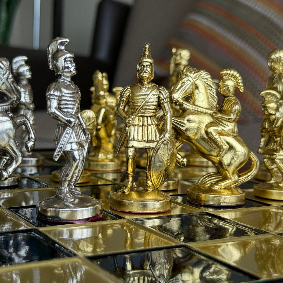 Sapphire Ancient Empire - paint chips & broken hinges - bishops