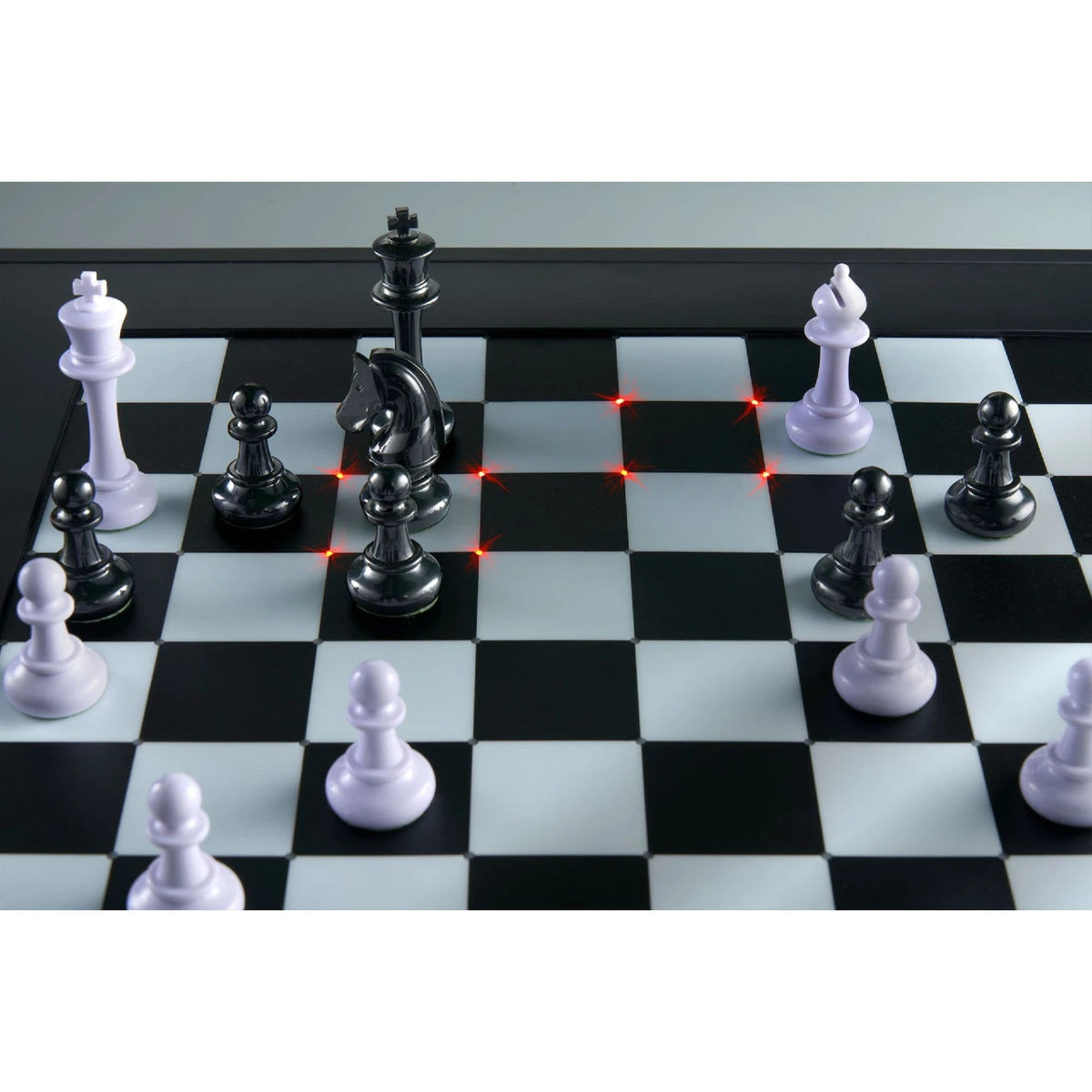 Millennium Chess Computer The King Competition LED display
