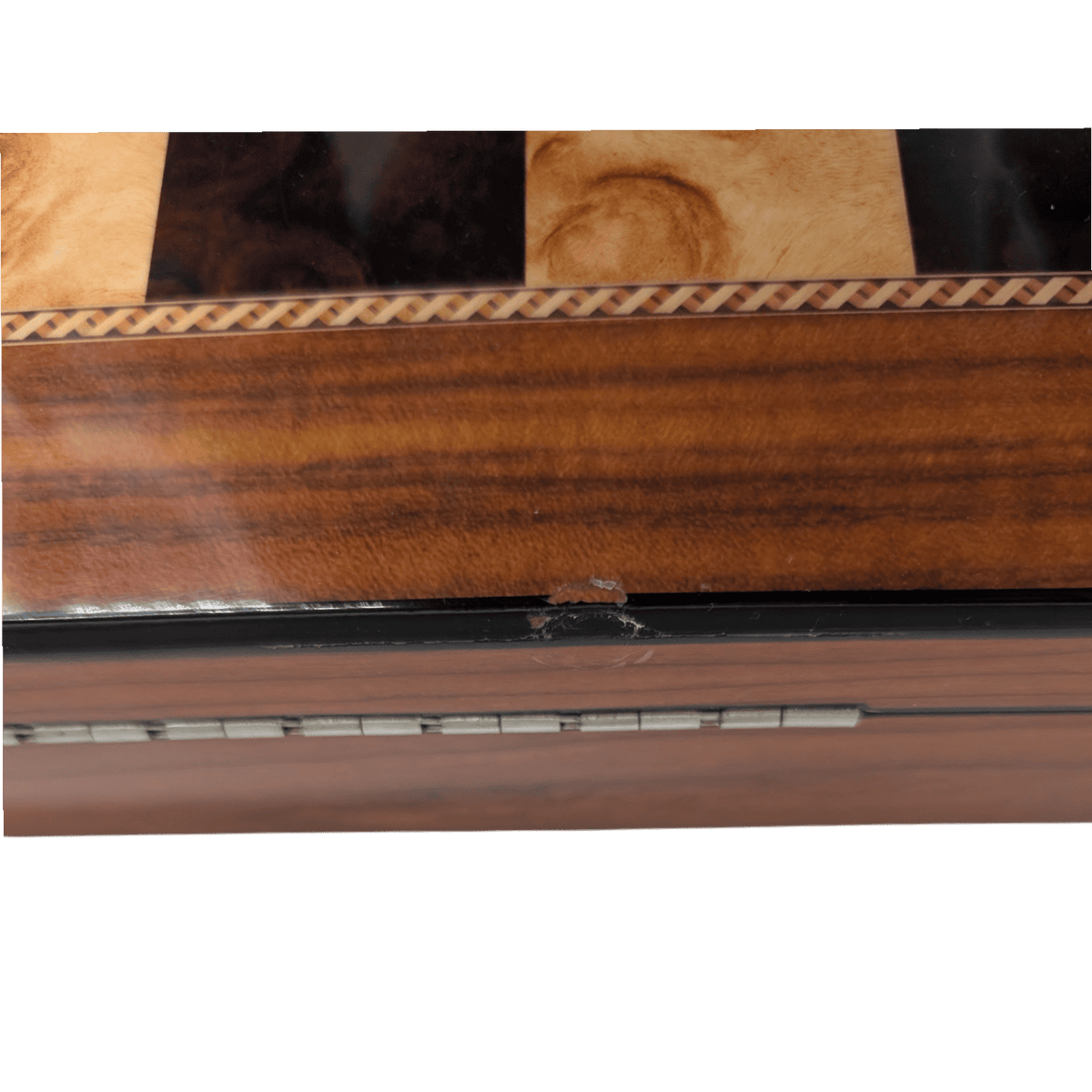 Dal Rossi 50cm Walnut Finish Chess Board with Storage Compartment (Board Only) - Engraved, Ex-Display