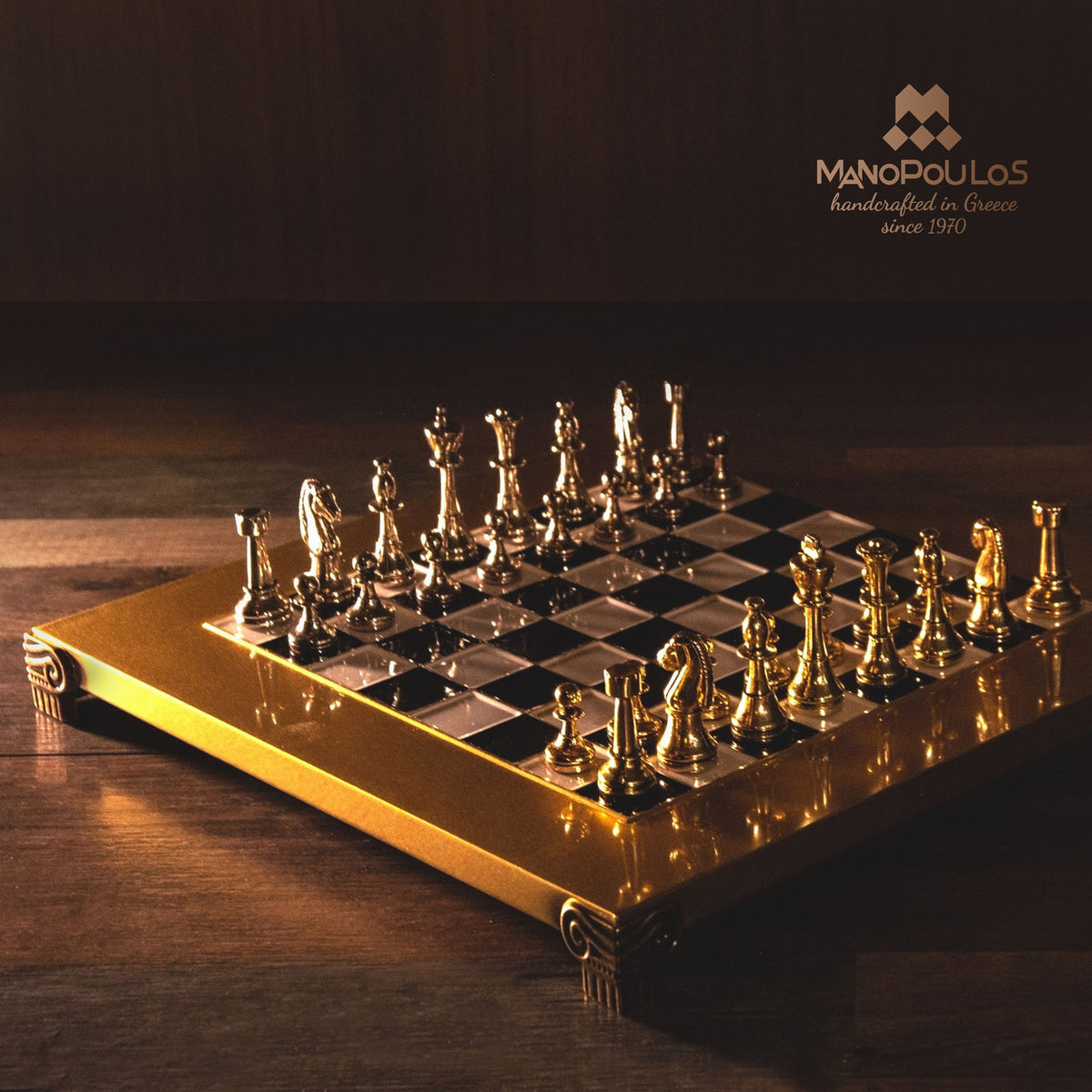 Regal Staunton Battlefield Chess Set - Display Item